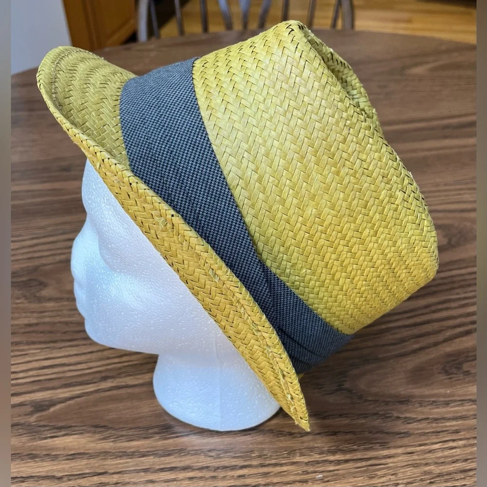 J.Crew Ladies Fedora style Straw Hat. Size Small/Medium Preloved